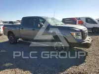 2019 Nissan TITAN фото