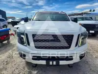 2019 Nissan TITAN фото