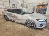 2019 Nissan MAXIMA photo