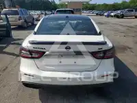 2019 Nissan MAXIMA photo