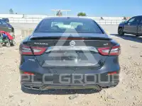2019 Nissan MAXIMA photo