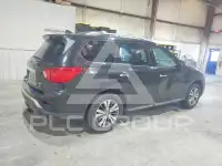 2019 Nissan PATHFINDER photo