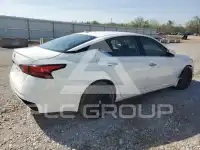 2019 Nissan ALTIMA photo