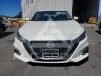 2019 Nissan ALTIMA photo