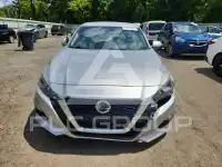 2019 Nissan ALTIMA photo