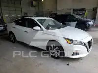 2019 Nissan ALTIMA photo