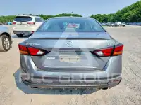 2019 Nissan ALTIMA photo