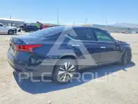 2019 Nissan ALTIMA photo