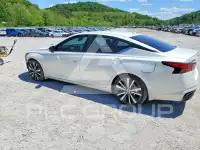2019 Nissan ALTIMA фото
