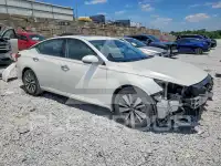 2019 Nissan ALTIMA фото