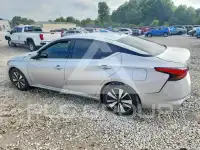 2019 Nissan ALTIMA photo