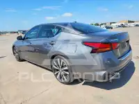 2019 Nissan ALTIMA photo