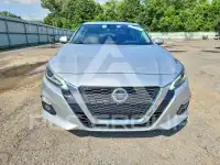 2019 Nissan ALTIMA photo
