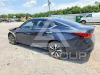 2019 Nissan ALTIMA фото