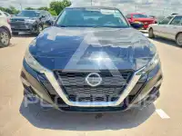 2019 Nissan ALTIMA photo