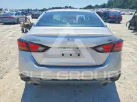 2019 Nissan ALTIMA photo