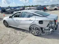 2019 Nissan ALTIMA photo