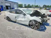 2019 Nissan ALTIMA фото
