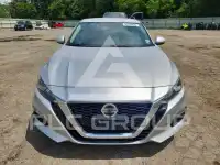 2019 Nissan ALTIMA фото
