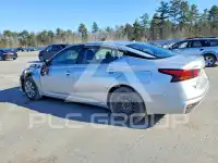 2019 Nissan ALTIMA photo