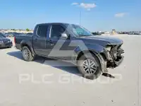 2019 Nissan FRONTIER photo