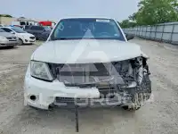 2019 Nissan FRONTIER фото