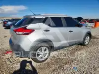 2019 Nissan KICKS photo