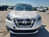 2019 Nissan KICKS photo