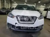 2019 Nissan KICKS photo