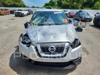 2019 Nissan KICKS photo