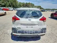 2019 Nissan KICKS photo