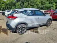 2019 Nissan KICKS photo