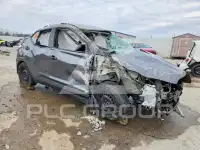 2019 Nissan KICKS фото