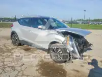 2019 Nissan KICKS photo