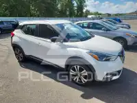 2019 Nissan KICKS photo