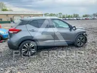 2019 Nissan KICKS фото