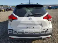 2019 Nissan KICKS фото