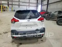 2019 Nissan KICKS photo