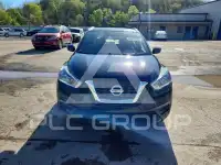 2019 Nissan KICKS photo
