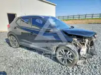 2019 Nissan KICKS фото