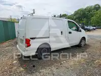 2019 Nissan NV фото