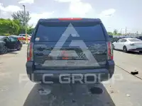 2019 Chevrolet Suburan photo
