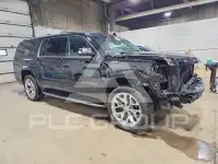 2019 Chevrolet Suburan фото