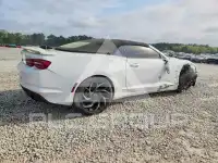2019 Chevrolet Camaro photo