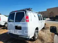 2019 Chevrolet Express фото