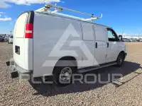 2019 Chevrolet Express фото