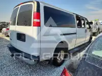 2019 Chevrolet Express фото