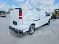 2019 Chevrolet Express фото