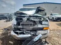 2019 Chevrolet Express photo