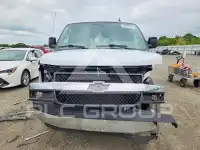 2019 Chevrolet Express фото